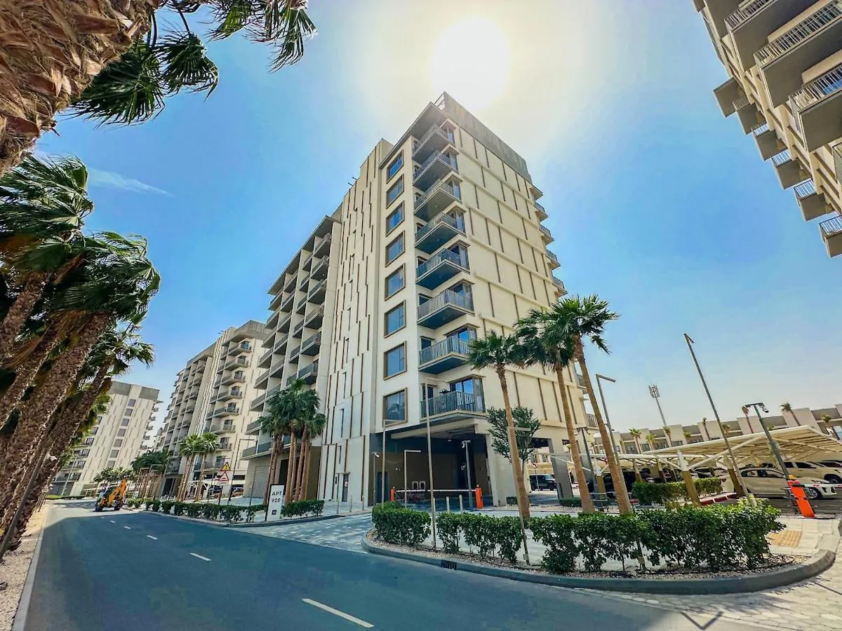 Apartment Welhome - Elegant Studio With Skyline Views & Comfort Dubai