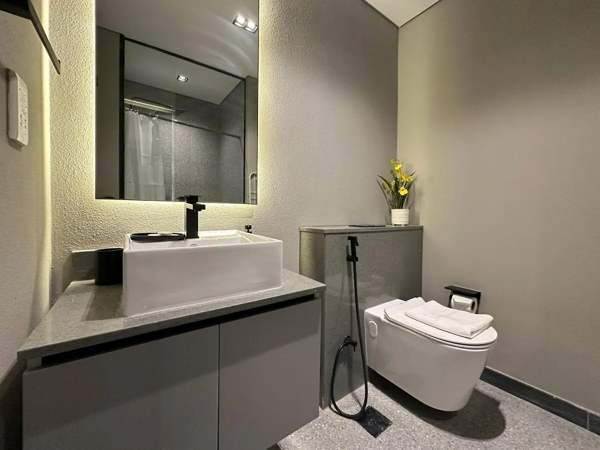 Welhome - Elegant Studio With Skyline Views & Comfort Dubai