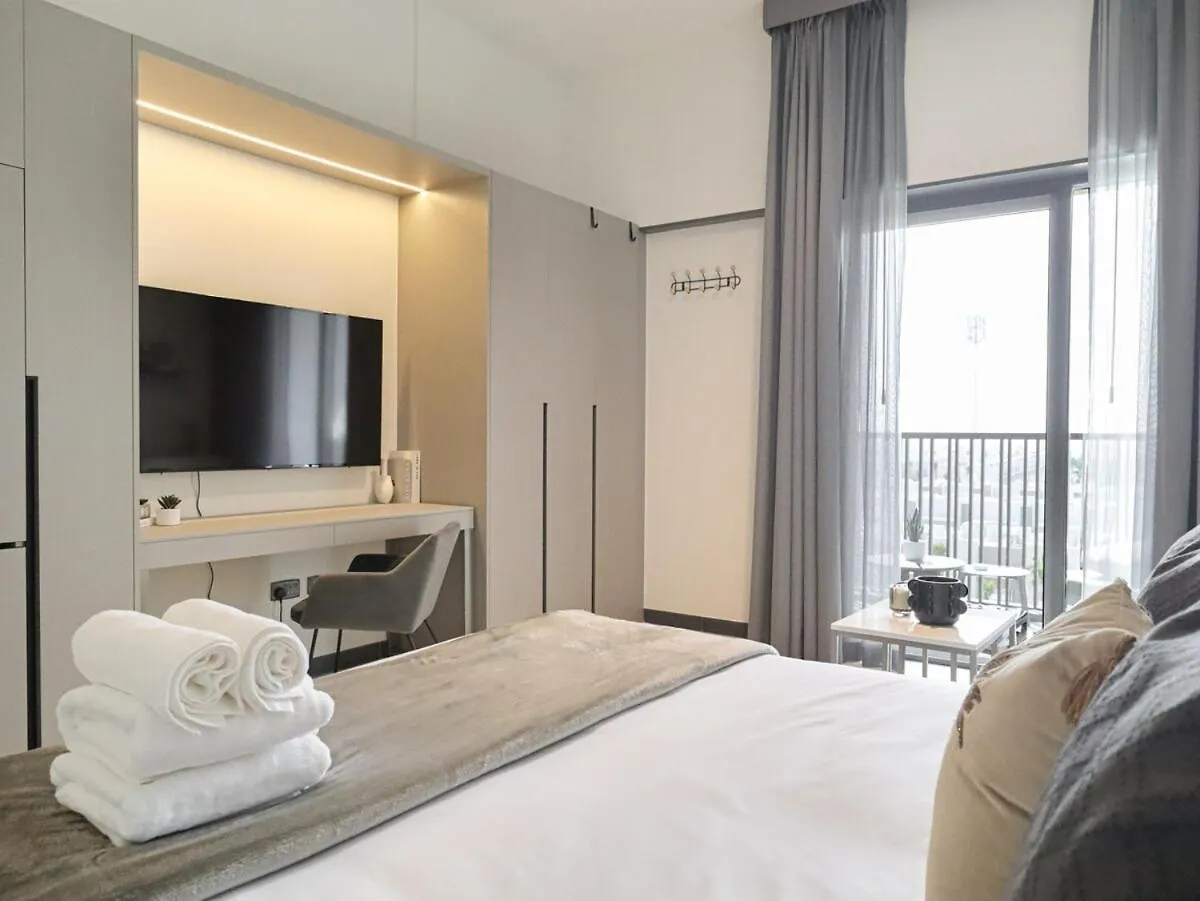 Welhome - Elegant Studio With Skyline Views & Comfort Dubaj