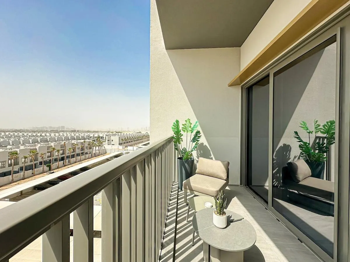 Apartment Welhome - Elegant Studio With Skyline Views & Comfort Dubai